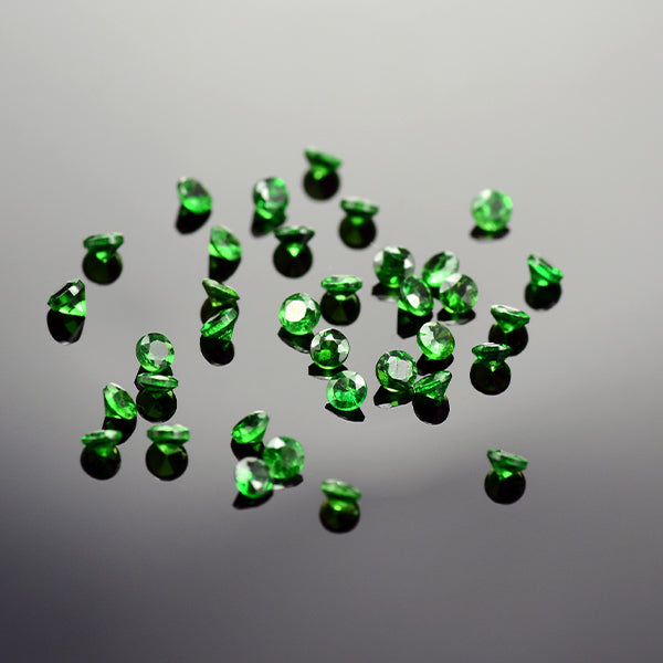 Set of 80 good Tsavorites VS 3.74 carats from 1.8 to 2.2 mm