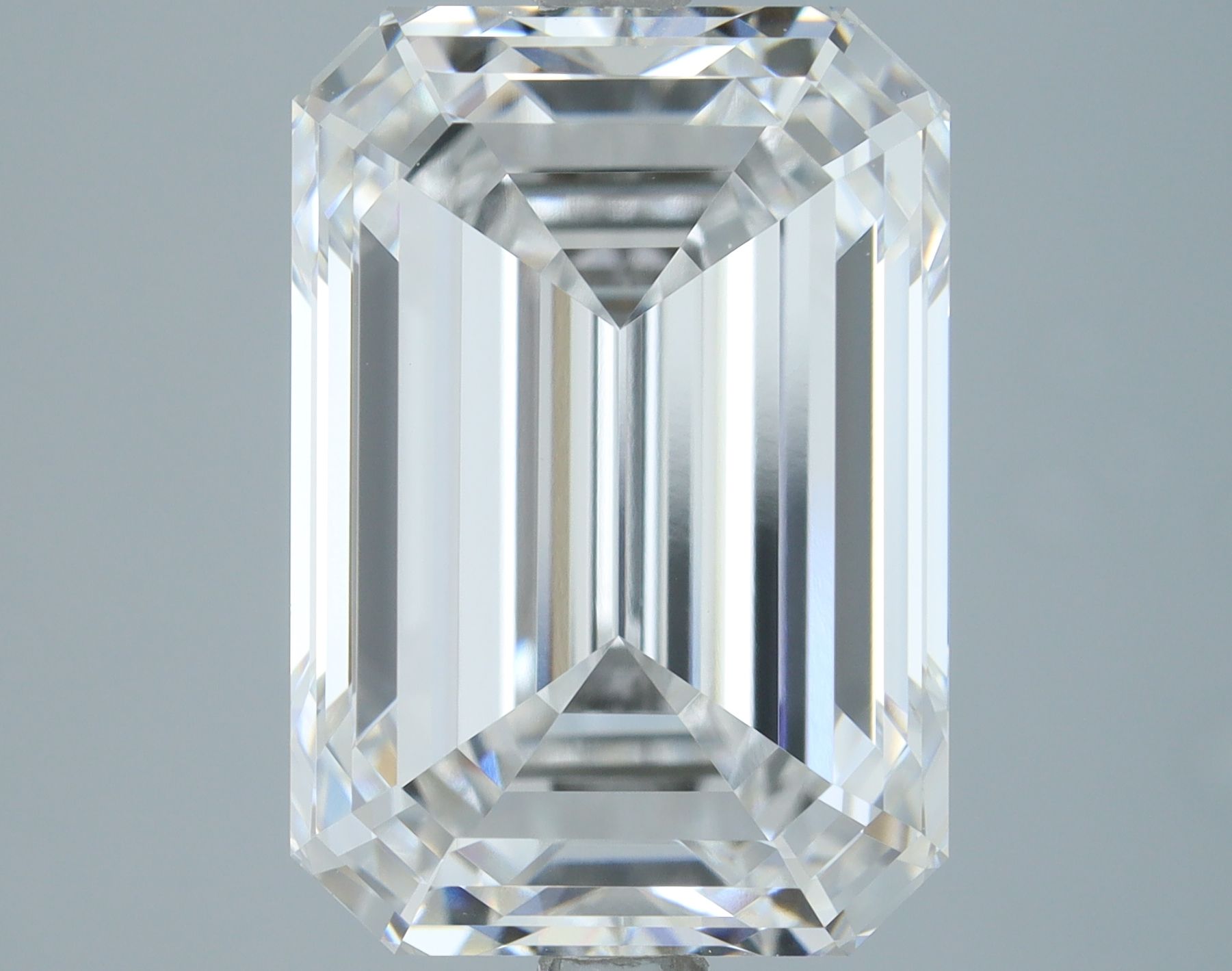 5.1 Carat Emerald Lab Diamond – With Clarity